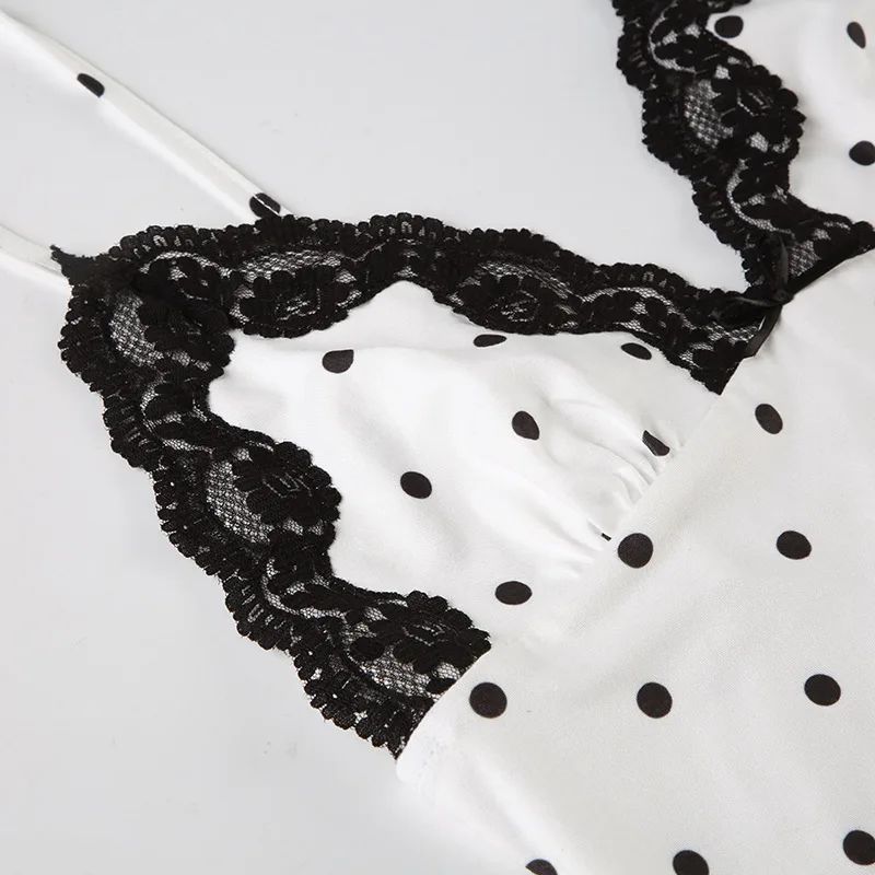 Tossy Lace V‑Neck Maxi Dress – Backless High‑Waist Party Dress