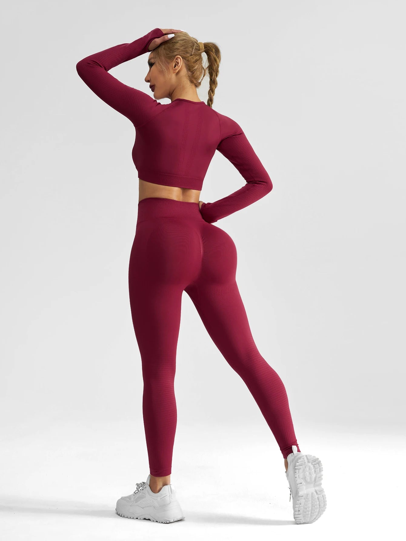 Women’s Seamless Two-Piece Yoga Tracksuit
